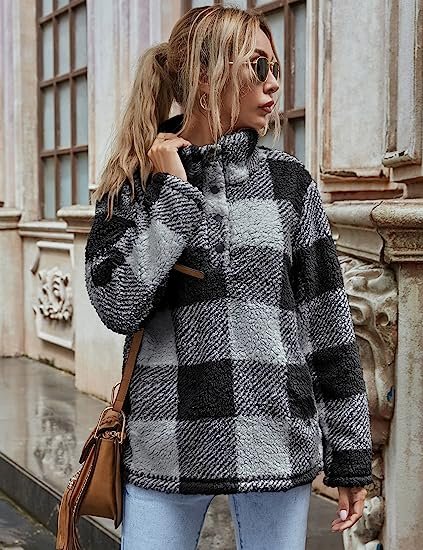 Women Sweatshirt Fuzzy Button Pullover Coat with Pocket